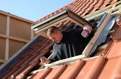 Pose de fenêtres de toit Velux à Chermignac